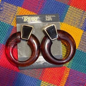 Vintage Trifari Amber Lucite Hoop Earrings
